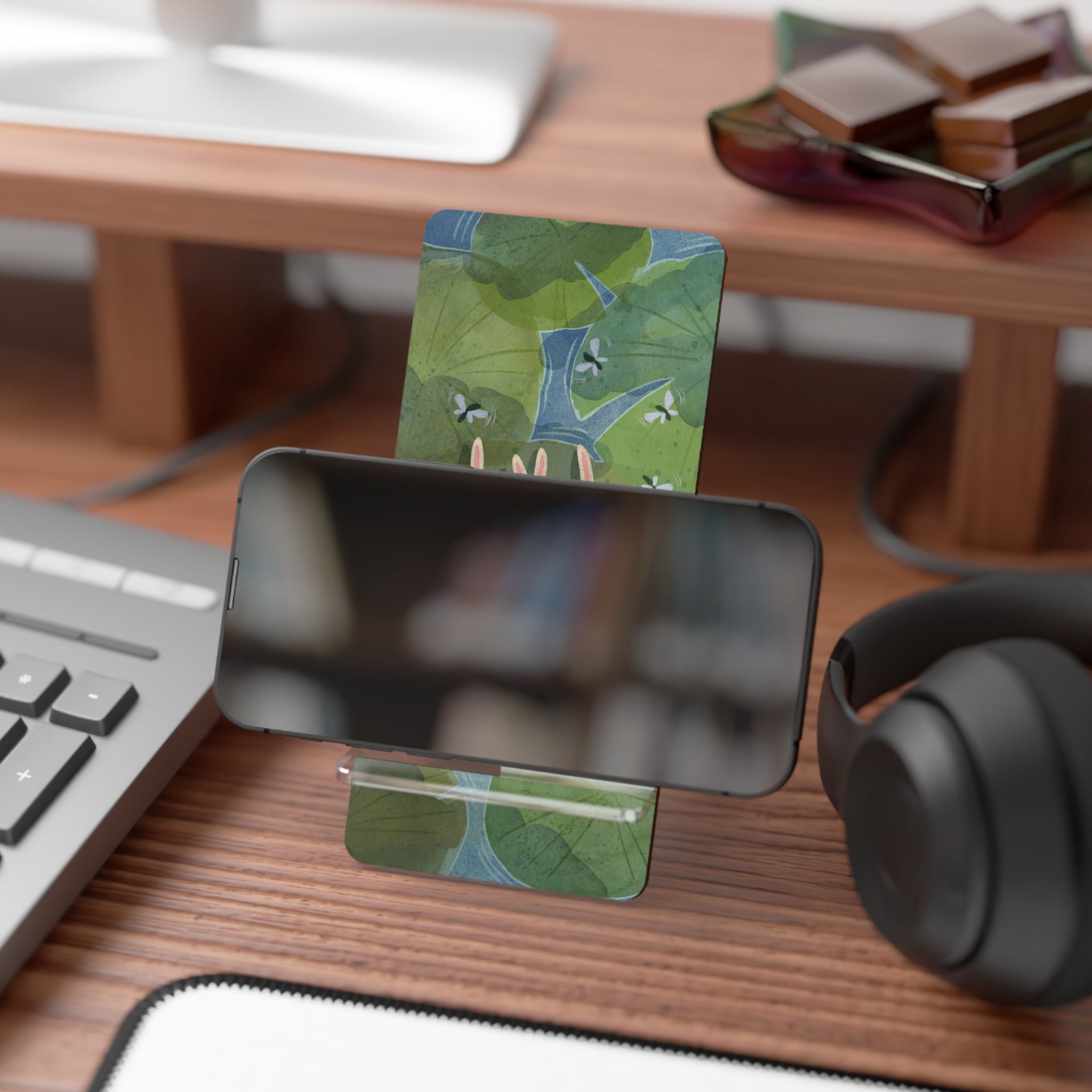 Cute Smartphone Display Stand, Adorable Rabbit Design, Perfect Gift for Tech Lovers, Home & Office Decor, Desk Accessory, Eco-Friendly